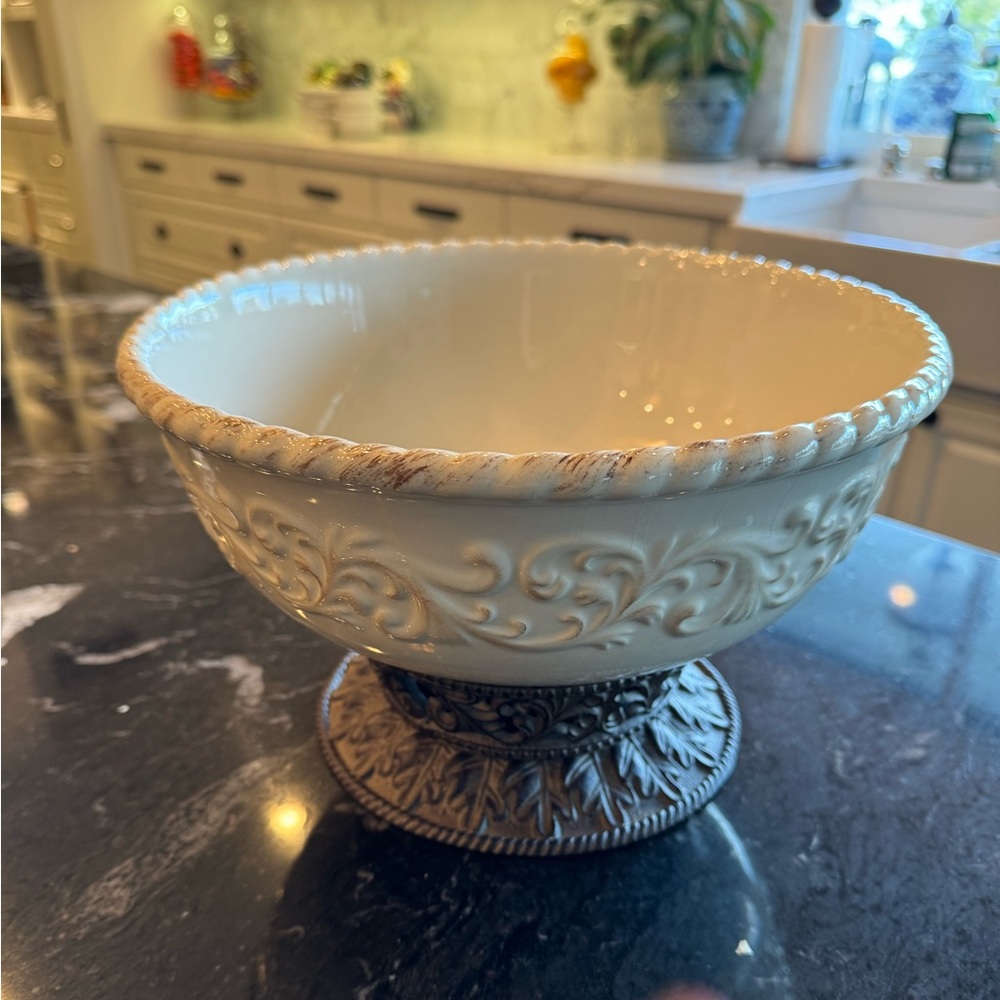 Gracious Goods 12 inch serving bowl